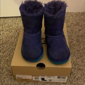 Blue Toddler Uggs Size 6